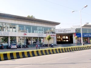 PMT bus depot near Kothrud Pune