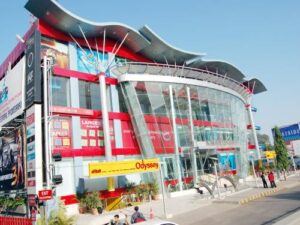 Bizz Icon glass facade premium offices